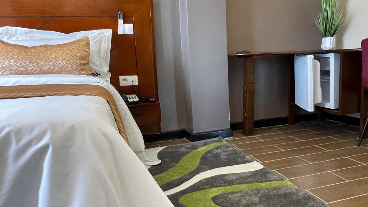 Sky Kenako Hotel كريبي المظهر الخارجي الصورة