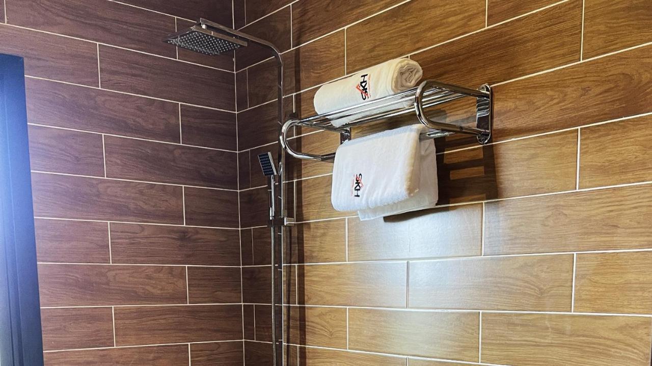 Sky Kenako Hotel كريبي المظهر الخارجي الصورة