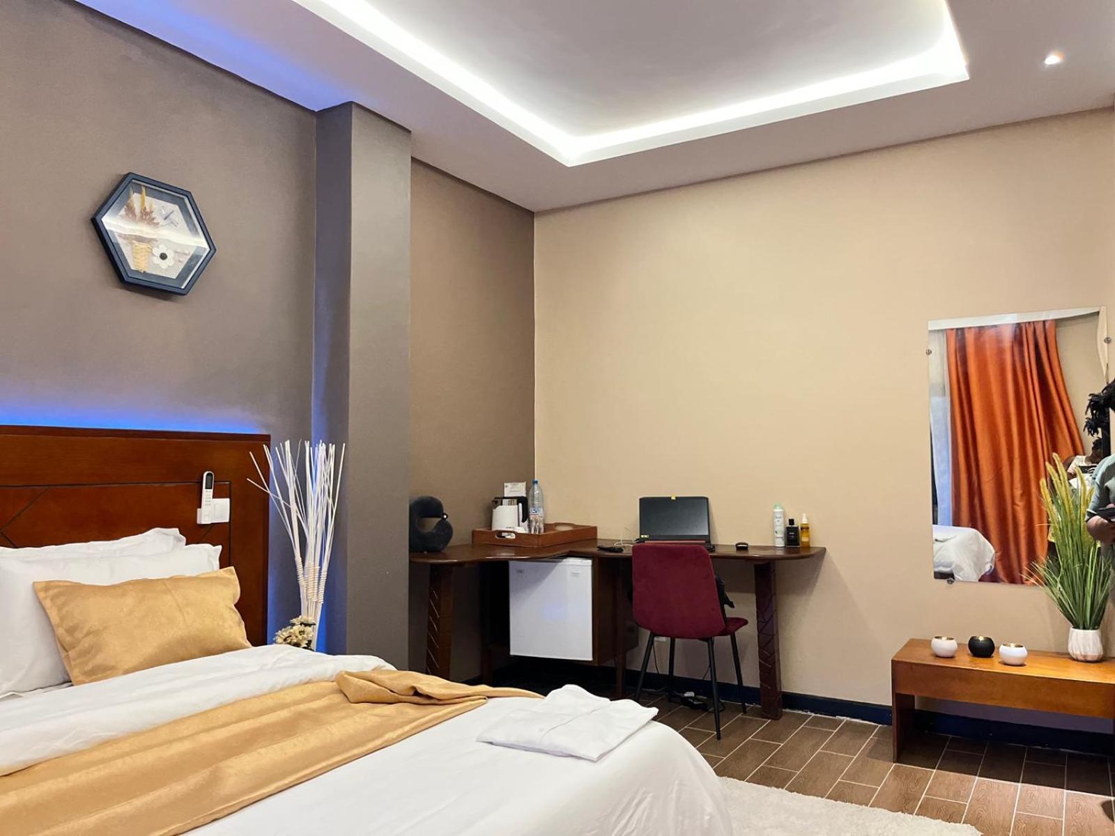 Sky Kenako Hotel كريبي المظهر الخارجي الصورة