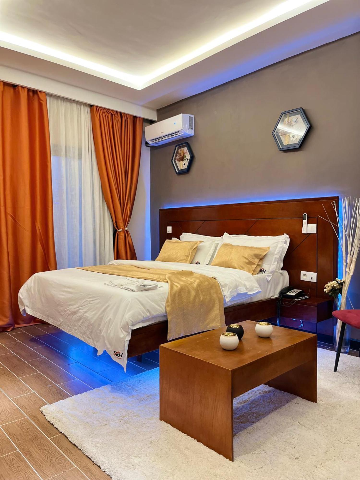 Sky Kenako Hotel كريبي المظهر الخارجي الصورة